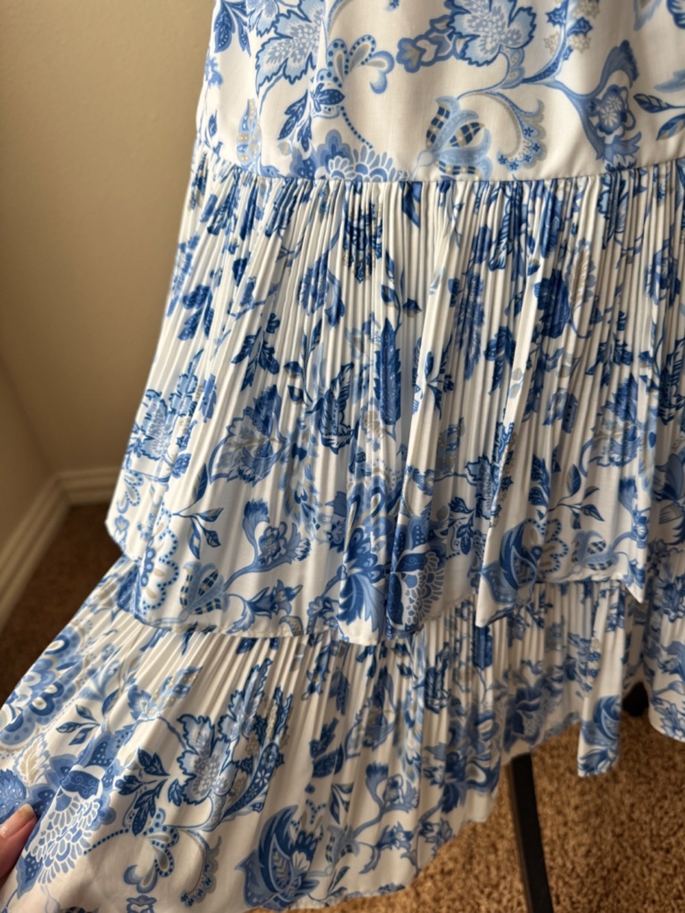 Avara Blue and White, drop waist, pleated Short Dress Size S - Picture 3 of 8